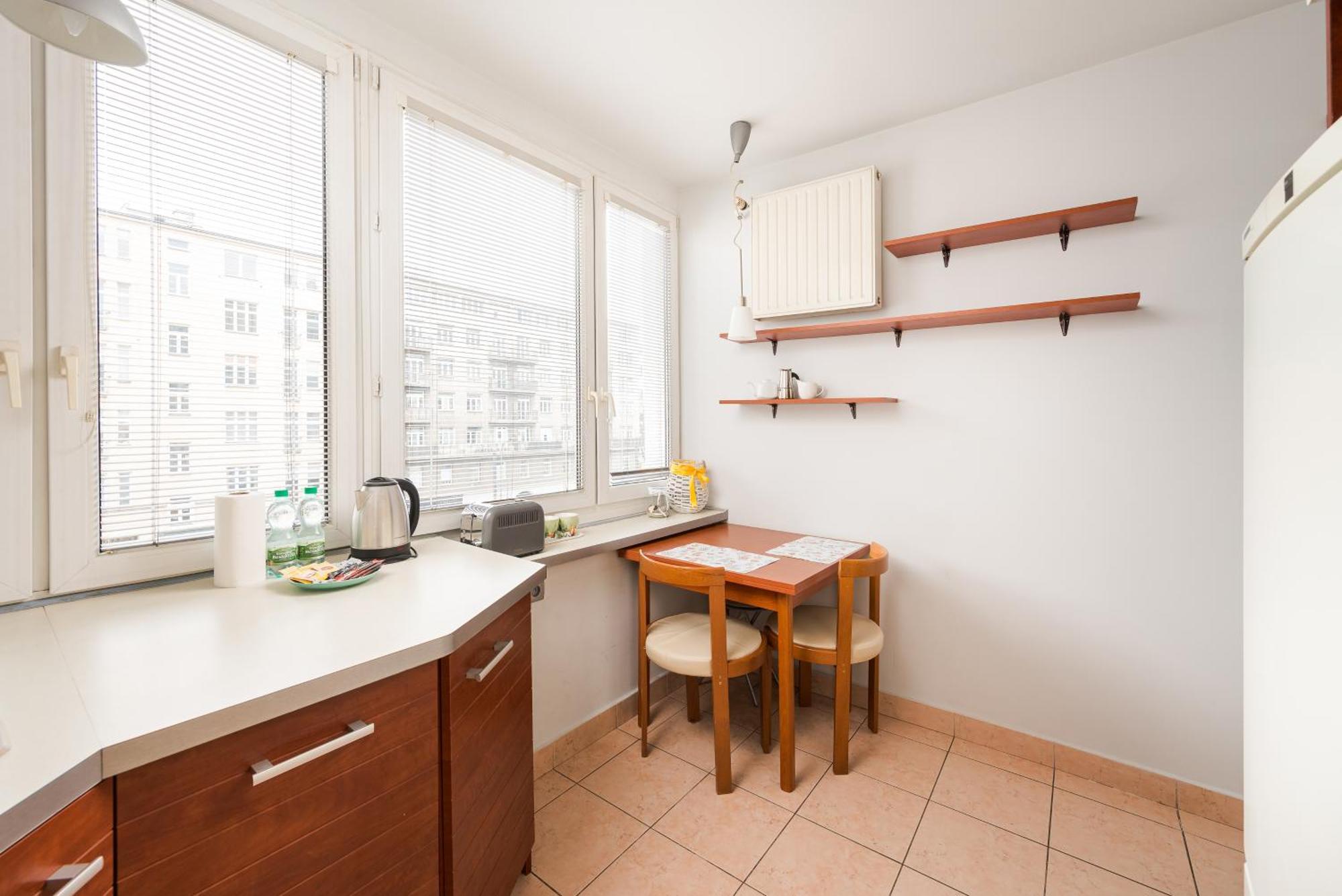 Stay With Friends In Warsaw Apartment Εξωτερικό φωτογραφία